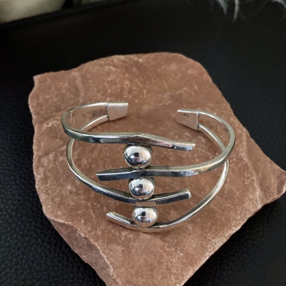 .925 Sterling Silver Cuff Bracelet - Picture 2 of 9